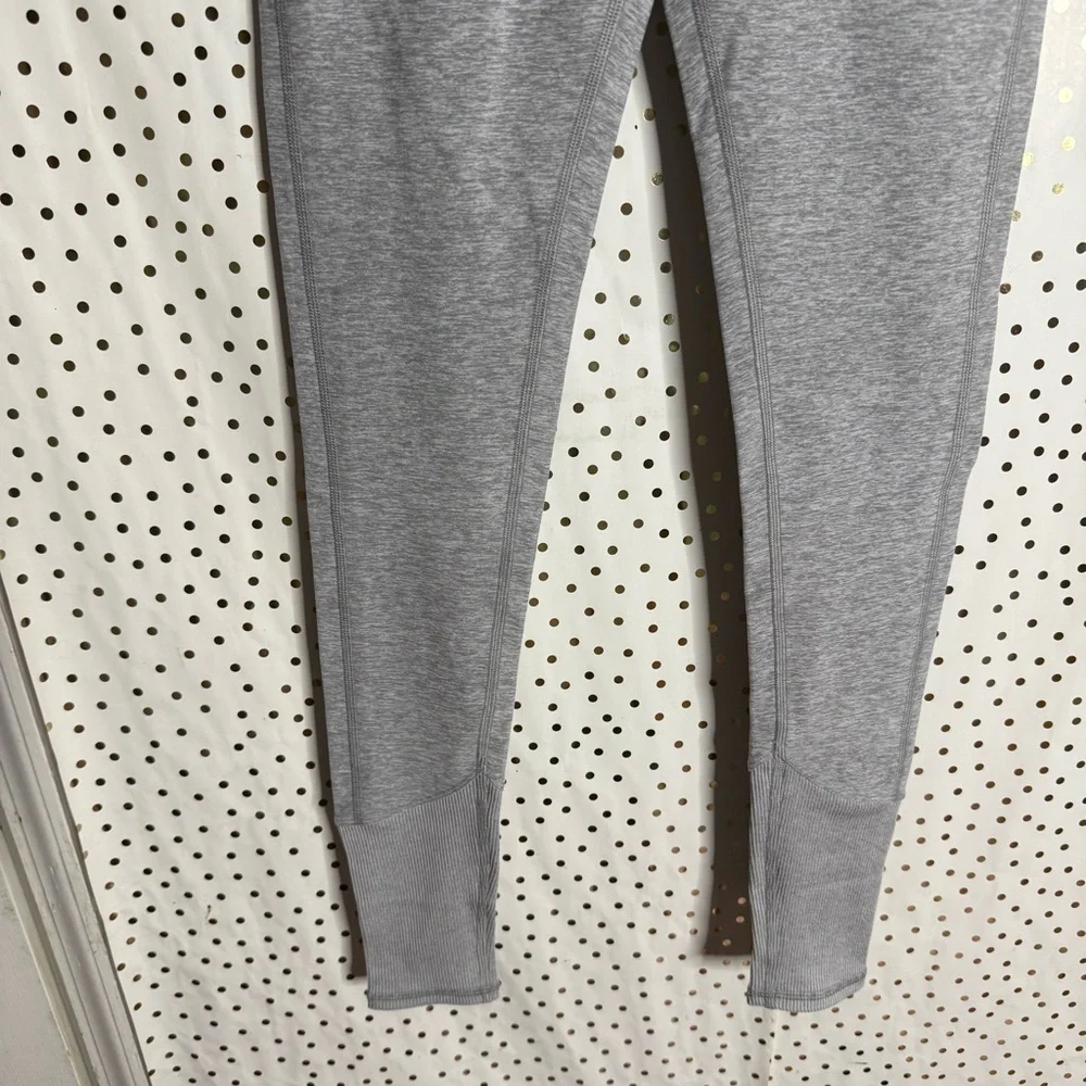 ALO Yoga Women's Gray Leggings
